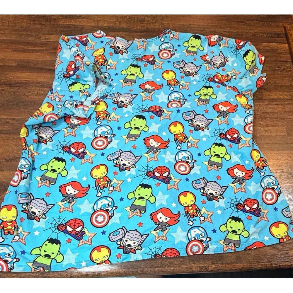 Marvel nurse scrub top, size 2XL.  Uniform, Spider-Man, hulk, Avengers. - Picture 2 of 6